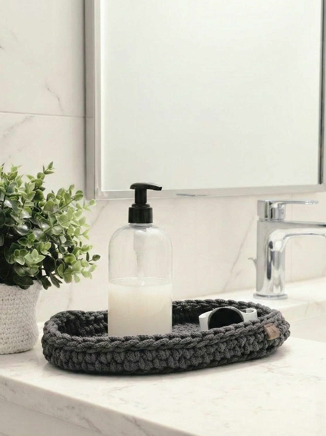 Oval Tray in 2 sizes Crochet Pattern - Instant Download PDF