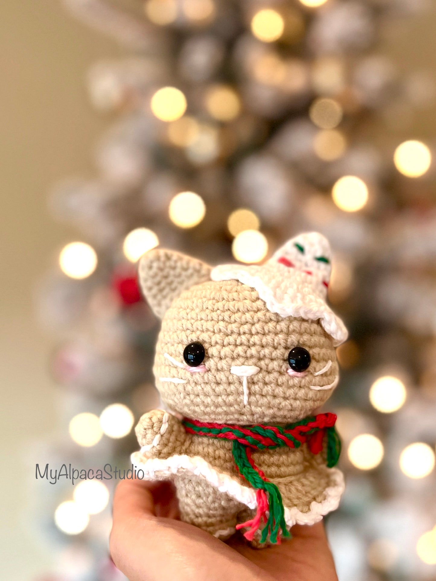 Christmas Cat Plushie Crochet Pattern - Instant Download PDF