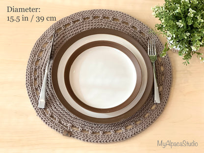 Hand-crocheted Round Placemat - Modern Cotton Table Mat (2 Sizes)
