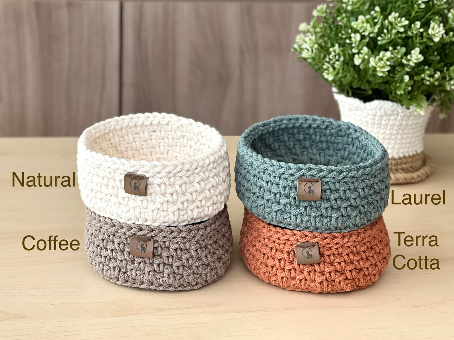 Minimalist Round Basket (5") - Hand-crocheted