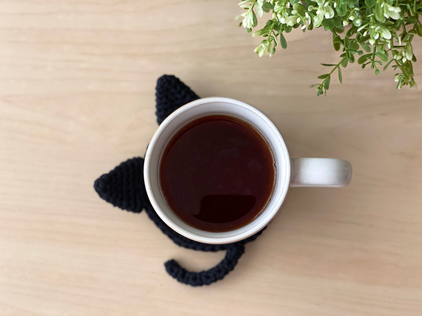 Minimalist Cat Coaster Crochet Pattern - Instant Download PDF