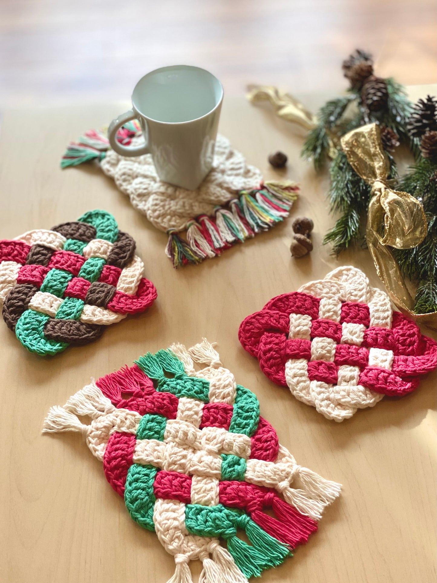 Cheery Mug Rug Crochet Pattern - Instant Download PDF