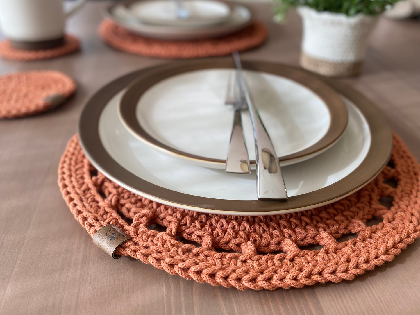 Hand-crocheted Round Placemat - Modern Cotton Table Mat (2 Sizes)