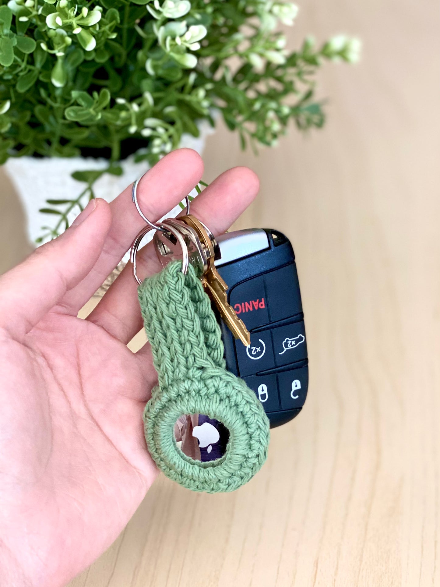 AirTag Holder Keychain Crochet Pattern - Instant Download PDF