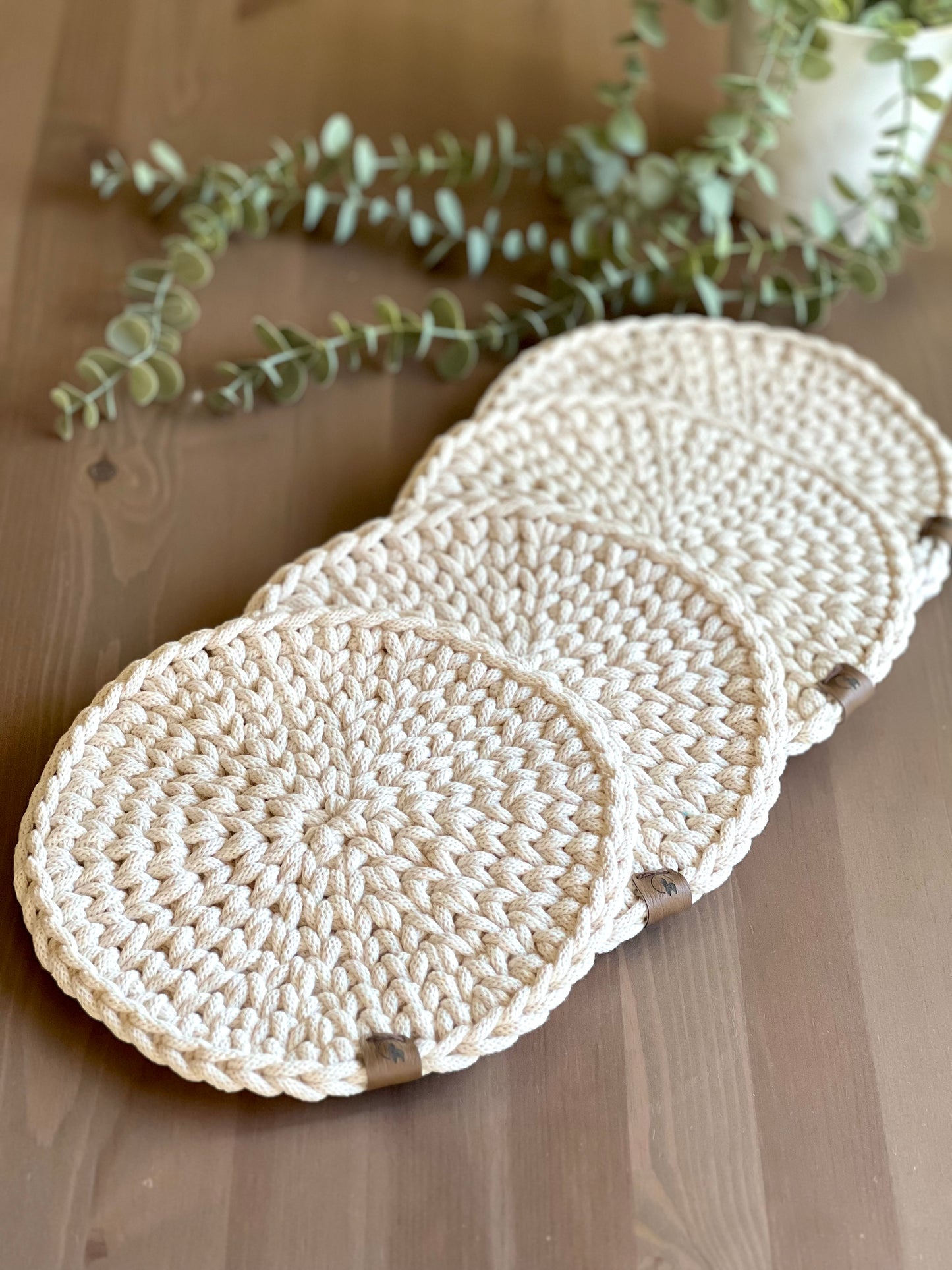 Chunky Round Hot Pad- 3 sizes Option, with or without hanging loop
