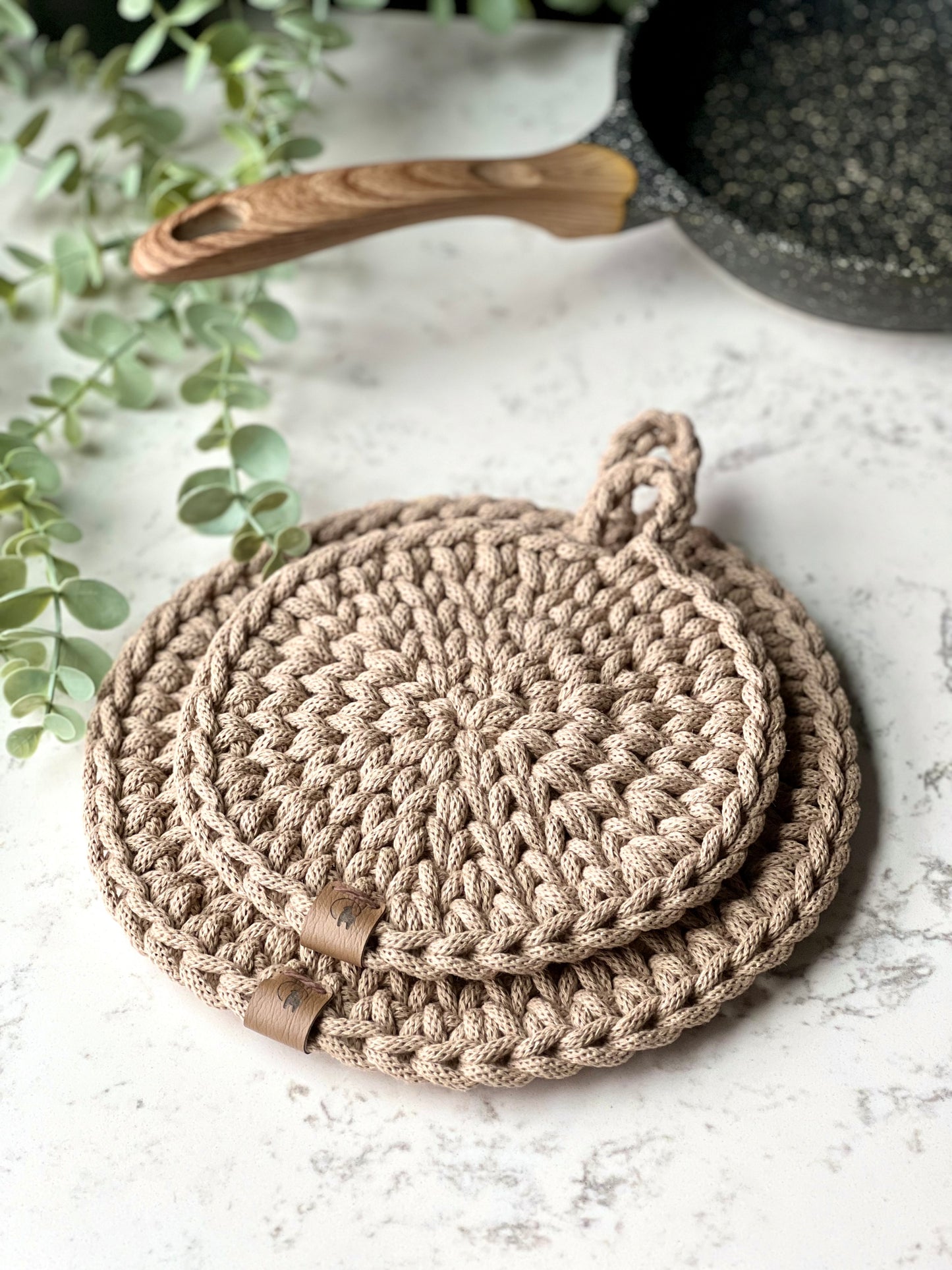 Verdura Hot Pad in 3 sizes Crochet Pattern - Instant Download PDF