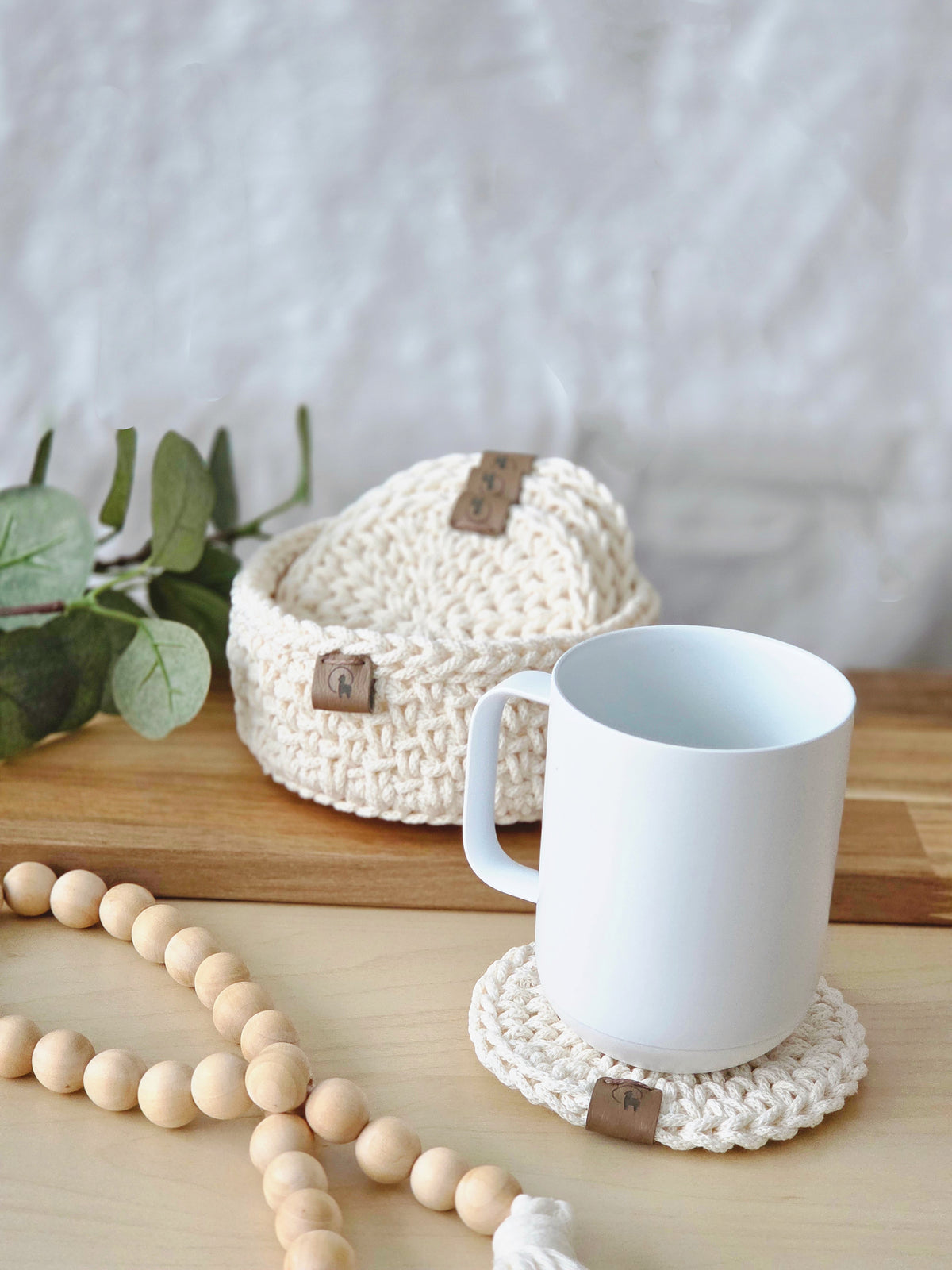 Verdura Coasters & Holder Crochet Kit