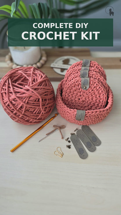 Verdura Coasters & Holder Crochet Kit
